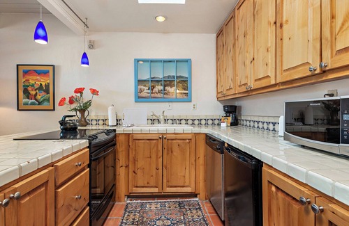 Northeast Santa Fe House | Incredible Downtown Location, Beautiful Fort Marcy Condo