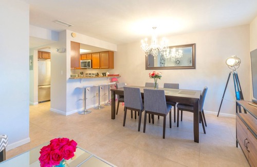 Kissimmee House | Incredible Fantasy World! Newly Renovated Near Disney with Amazing Amenities