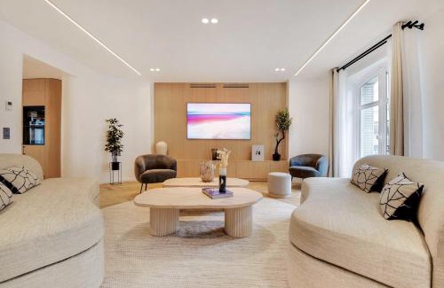 8th Arrondissement Apartment | Incredible flat - 4 BR-10P - Matignon - Champs Elysées