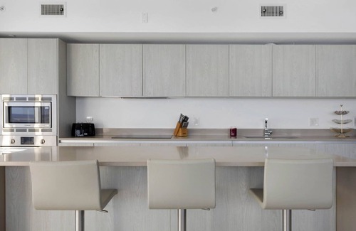 Hallandale Beach Condo | Incredible oceanfront apartment with breathtaking views - 22th floor