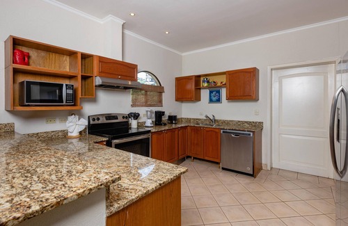 Tamarindo Condo | Incredible penthouse with ocean view - Steps from Tamarindo Beach