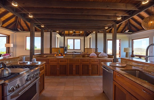 Spanish Town Villa | Incredible ~VG~ Villa - Dramatic Views - Spectacular Privacy!