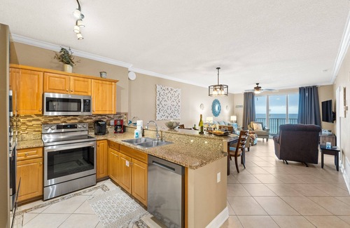 Panama City Beach Condo | Incredible Views from 6th Floor + Beach Access! Summer Deals! FREE Activities!