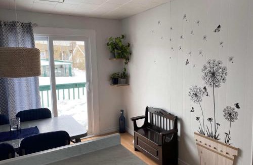 Matane Ski Chalet | Incredible View - La Maison sur la falaise