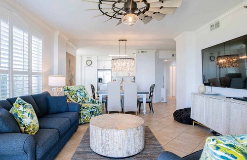 Ono Island Condo | Incredible Views + Large Patio & Many Community Amenities