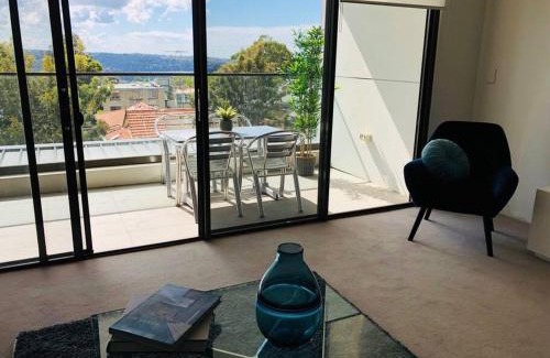 Neutral Bay Apartment | Incredible Waterview Apartment Neutral Bay G301