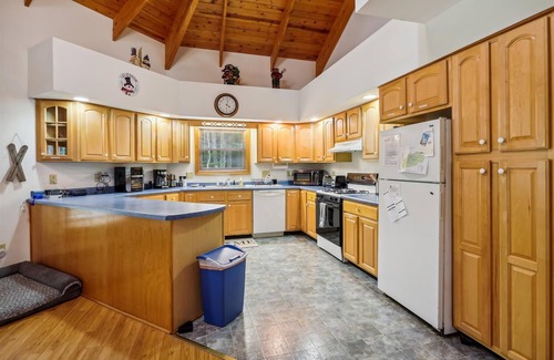 Davis House | Incredibly private 3BR/3BA + loft located in Canaan Valley, WV