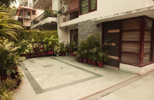 New Delhi Bed & Breakfast | Indee home
