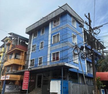 Shenoys Hotel | Indeo Residency