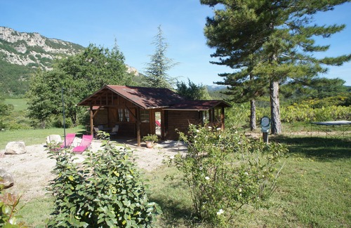 Chateauneuf-de-Bordette Ski Chalet | Independent cottage with pool in Provence