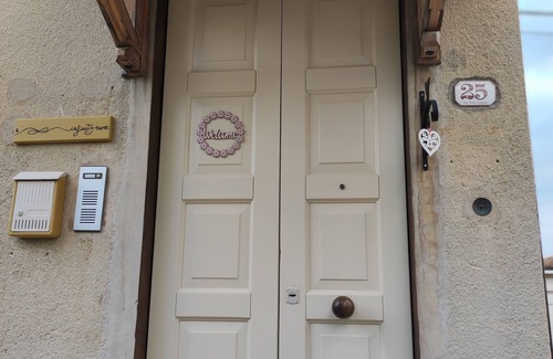 Castelfidardo House | Independent apartment with balcony and view, parking, and free breakfast