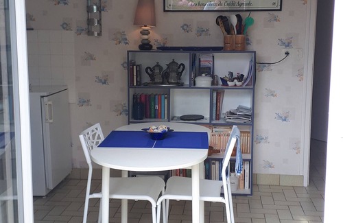 Larmor-Plage Apartment | INDEPENDENT FLAT TYPE 2 IN HOUSE IN SEASIDE