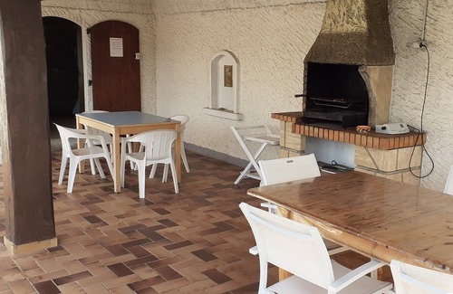 Chauzon House | Independent quiet cottage with heated pool in southern Ardèche 6/7 persons