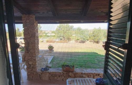 Costa Paradiso House | Independent villa immersed in the Mediterranean scrub just a few kilometers from the sea.