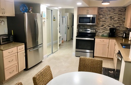 Indian Shores Condo | Indian Shores Condo Direct Gulf View/Balcony sleep 6