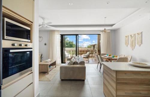 Flic-en-Flac Apartment | Indian Summer by IHR