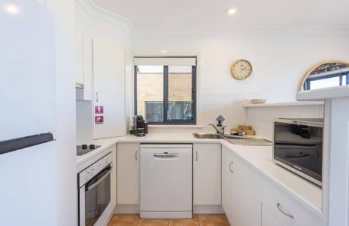 Yamba House | INDIGO TERRACE 2, TOP NOTCH
