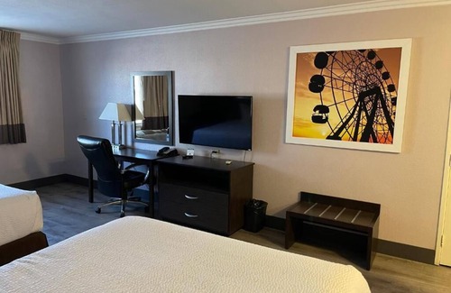 Indio Hotel | Indio is Incredible! - Day Inn By Wyndham - 2 Queen Bed room for Coachella