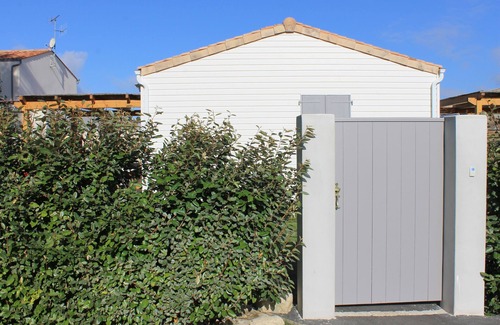 Saint Vivien House | Individual fitted house with enclosed garden 3kms from Chatelaillon beach