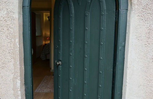 Dyrham Cottage | Individual Self-Contained Private cottage with garden at Dyrham Park, near Bath