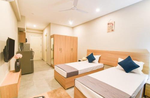 Sector 40 Hotel | IndoHomz