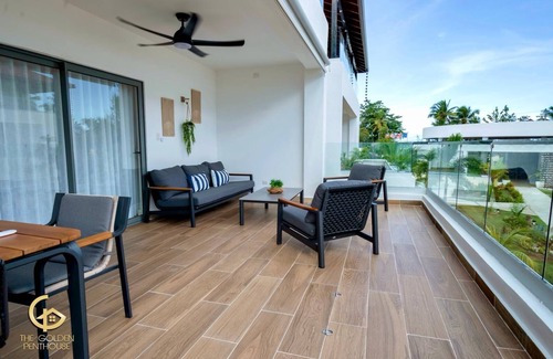 Las Terrenas Apartment | Indulge in the ultimate luxury getaway at this exquisite Las Terrenas penthouse.