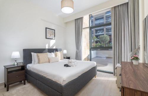 Dubai Apartment | Indulging 1 Bedroom in Azizi Riviera 6