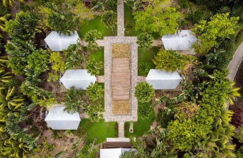 Tela Resort | Indura Beach & Golf Resort Curio Collection By Hilton