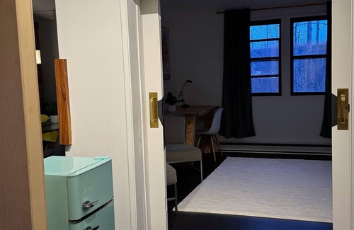 Fairview Apartment | Industrial Designed near Downtown Anchorage 800+sf