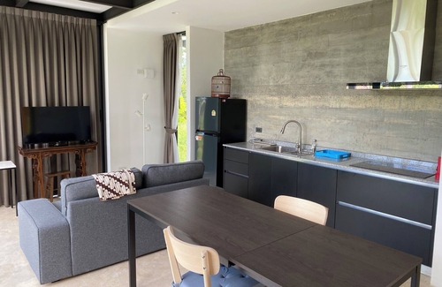 Hua Hin House | Industrial-style, comfortable, new house by a lake 15 min south of Hua Hin