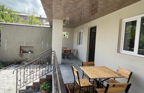 Vanadzor Bed & Breakfast | Inexpensive house