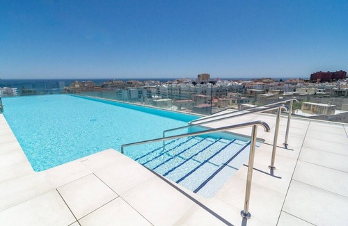 Estepona Apartment | INF4.5P- modern 3 bed city apartment next to beach