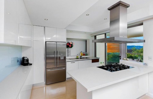 Terrigal House | Infinity #4 - 4/18-20 The Scenic Highway, Terrigal