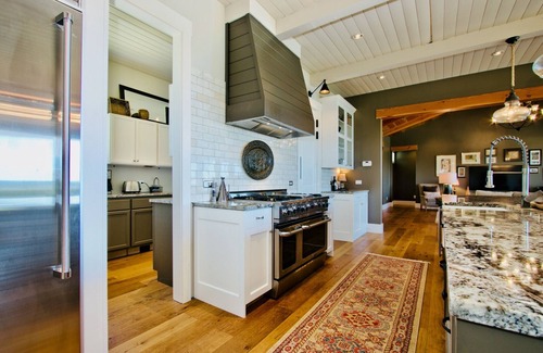 Canyon Lake House | Infinity Edge - Luxury Lake View, Heated Infinity Edge Pool & Chef Kitchen
