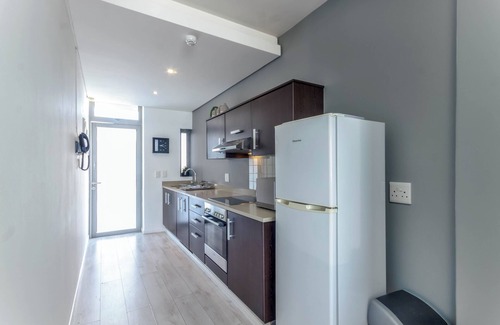West Beach Apartment | Infinity G10 by CTHA