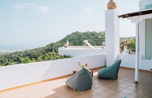 Zia Apartment | Infinity II - Modern Family Retreat in Kos