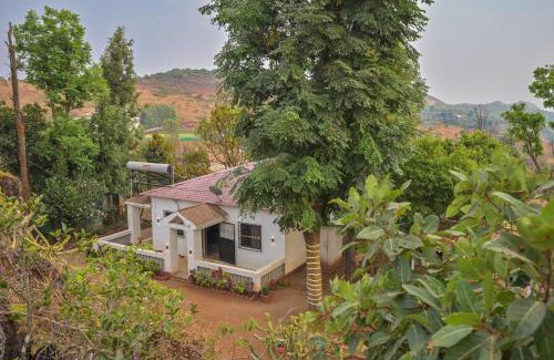 Kadadhe Villa | Infinity Pool 2bhk Villa with valley view