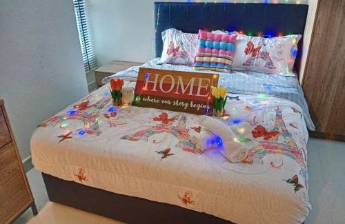Batu Lintang Apartment | Infinity Pool II Kozi Square Kuching