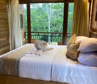 Tembuku Apartment | Infinity Villa and Resto