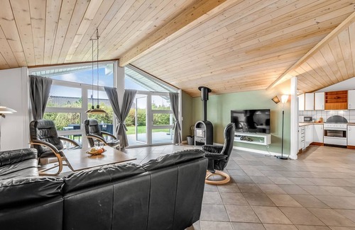 Skaven Strand House | "Ingbritt" - 700m to the fjord by Interhome