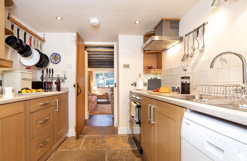 Ingleton Cottage | Ingleton - 2 Bed Cottage - Sleeps 4 - Pet Friendly