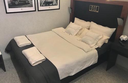 Thiede Apartment | Ingrids Ferienwohnung am Sportpark mit Terrasse zum grillen und entspannen