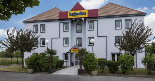 Gauchy Hotel | initial by balladins Saint-Quentin / Gauchy