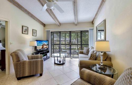 Marco Island House | Inland condo with pool and steps to beach/food/shops