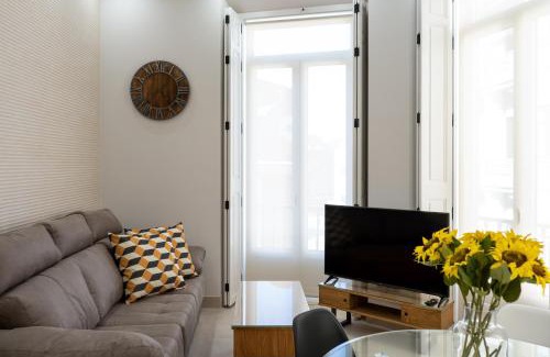 Centro Apartment | INMálaga Santos Suites 2