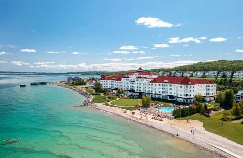 Bay Harbor Hotel | Inn at Bay Harbor, Autograph Collection