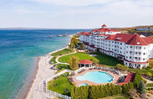 Bay Harbor Hotel | Inn at Bay Harbor, Autograph Collection