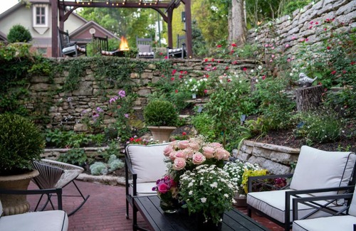 Eureka Springs Historic District Bed & Breakfast | Inn at Rose Hall