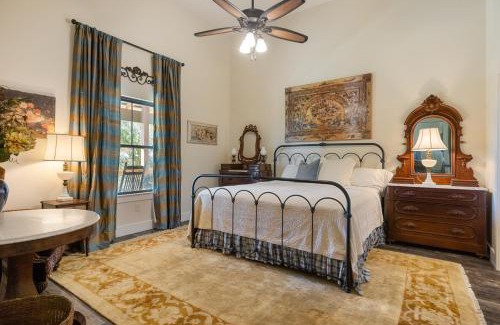 Wimberley Bed & Breakfast | Inn at Sunset Mill Ranch