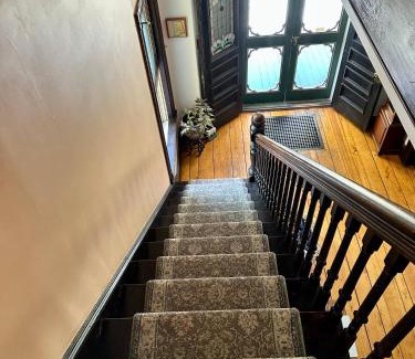 Eastham Bed & Breakfast | Inn at the Oaks